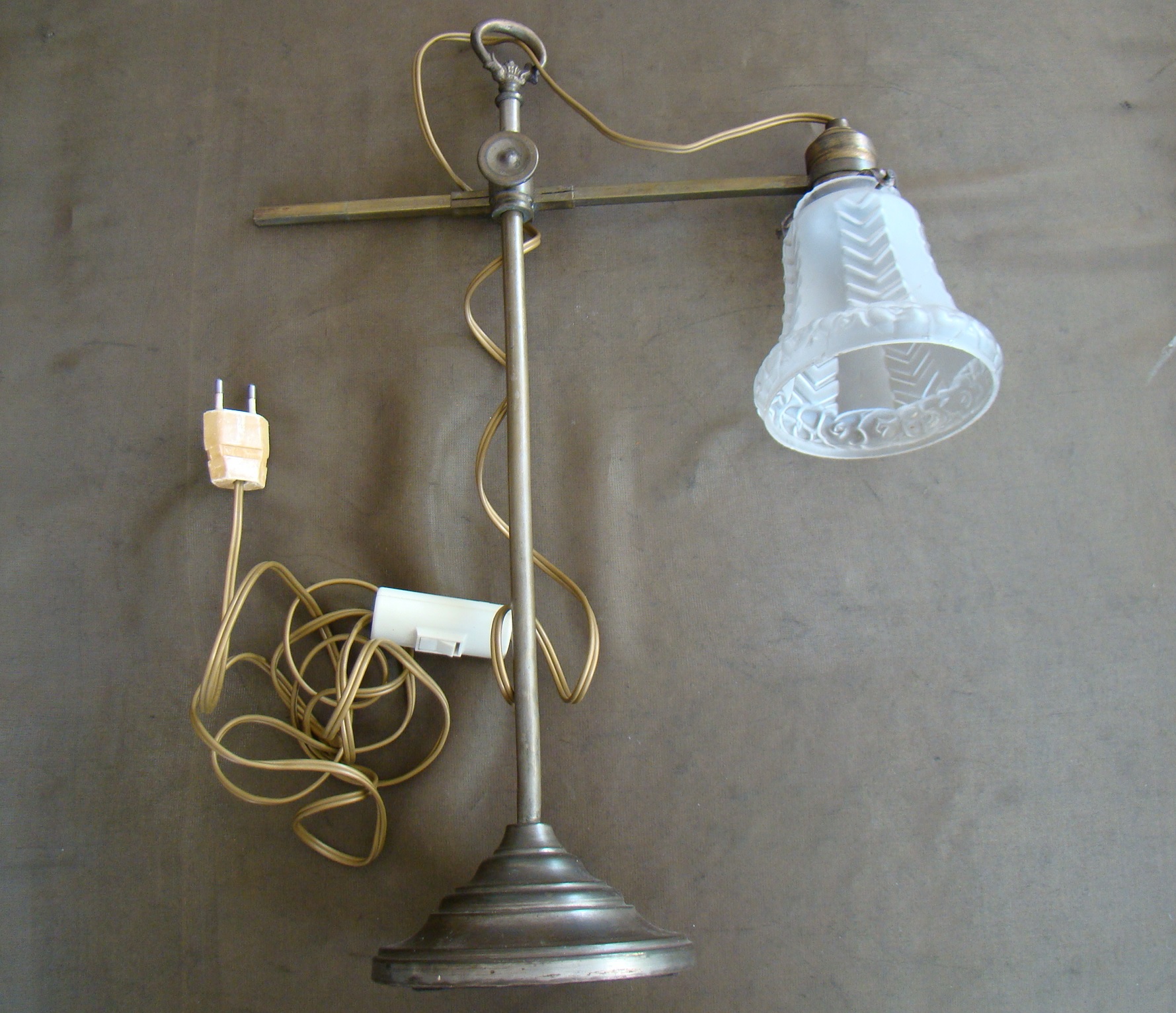 Origineel Steen Chinese kool oude staande bureaulamp tafellamp glazen kapje - bestel bij mittens.nl